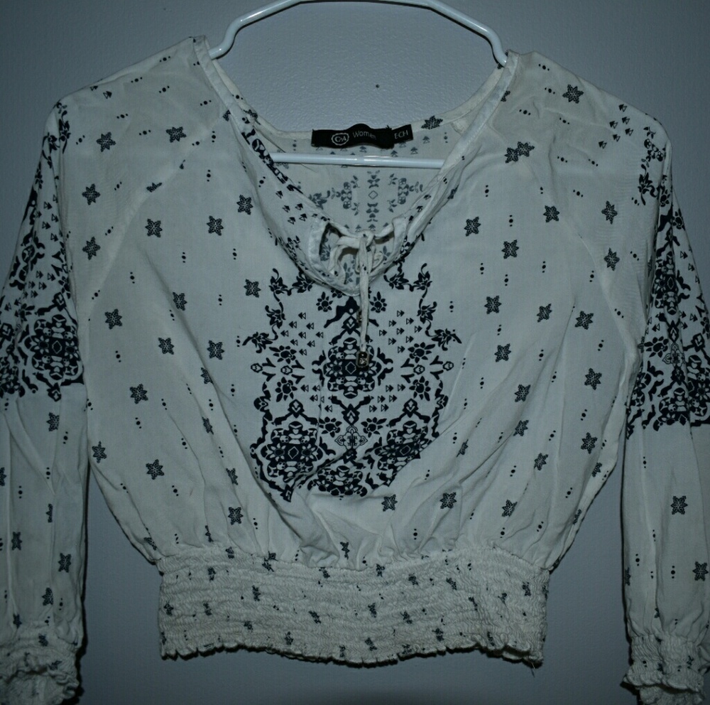 Blouse//crop top